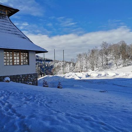 Carobni Breg Hotel Mokra Gora Bagian luar foto