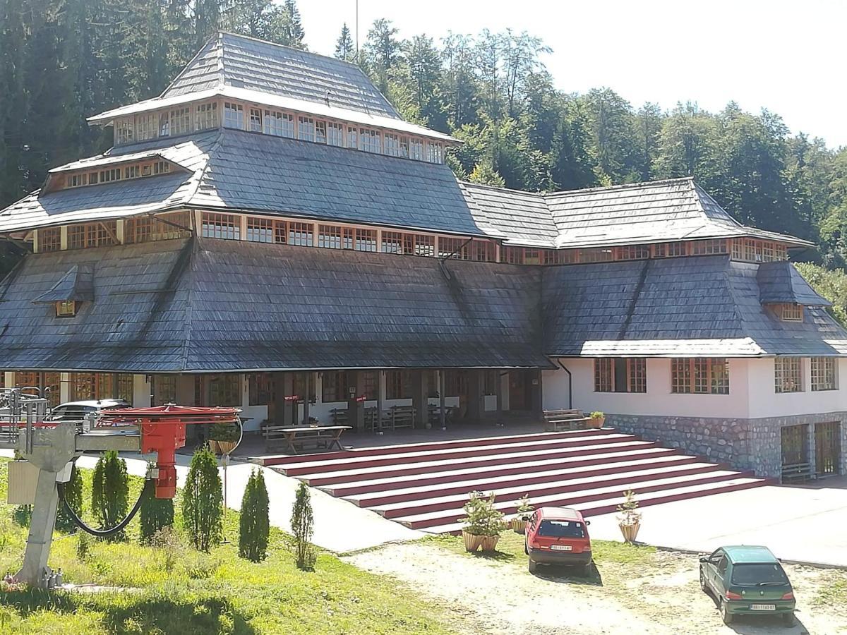 Carobni Breg Hotel Mokra Gora Bagian luar foto