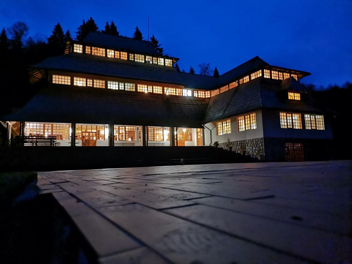 Carobni Breg Hotel Mokra Gora Bagian luar foto